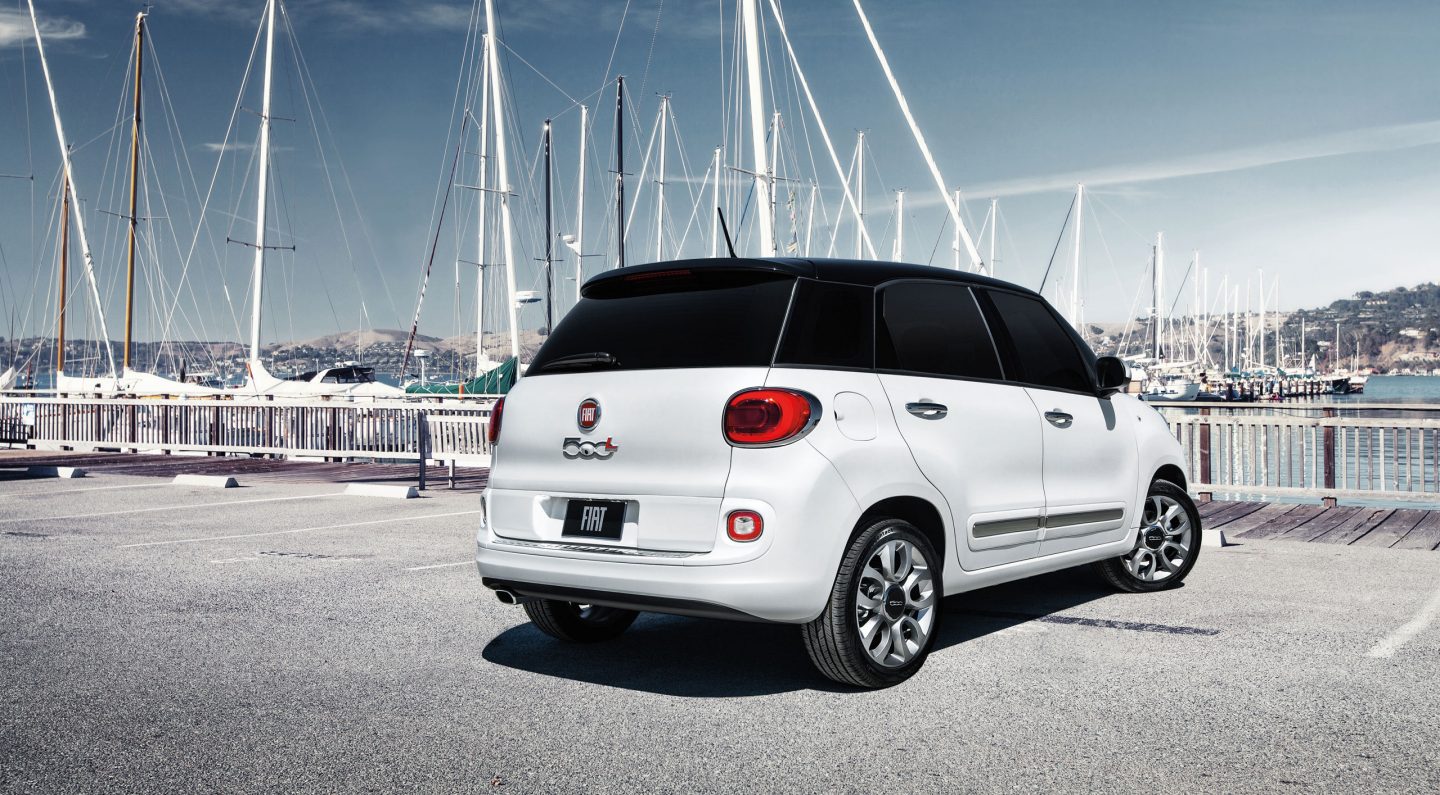 2017 FIAT 500L White Rear Exterior